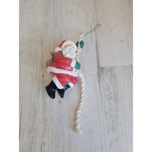 Santa Claus climbing rope tree ornament Xmas - Picture 1 of 7